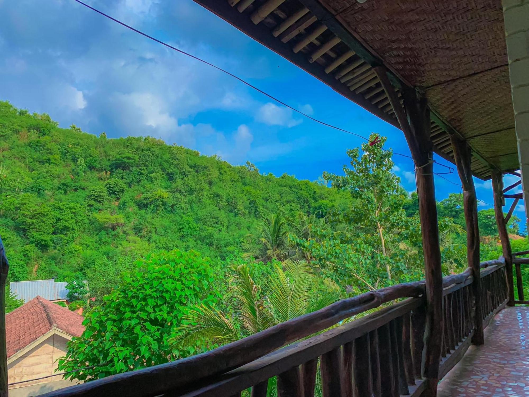 Breeze Hostel Kuta  Bagian luar foto